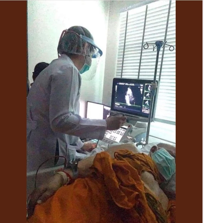 อัปเดตอาการ “ครูบาบุญชุ่ม” เพจดังเผยดีขึ้นหลังมารักษาที่กรุงเทพฯ