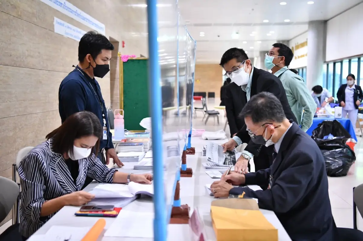 "อุดม  รัฐอมฤต"สมัคร"ตุลาการศาลรัฐธรรมนูญ"รายแรก ทดแทนทวีเกียรติ ครบวาระ