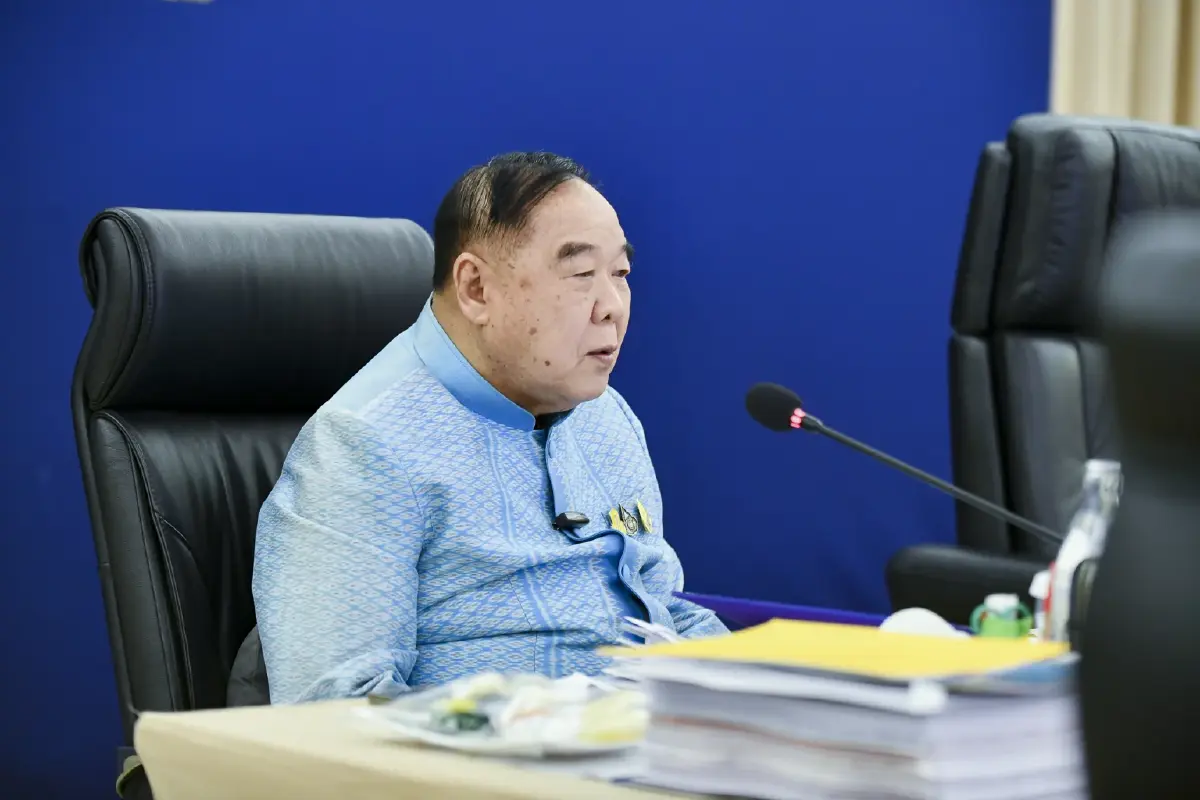 "บิ๊กป้อม"ยันไม่ปรับครม. บอกทุกอย่างเรียบร้อยดี-ทำงานต่อได้
