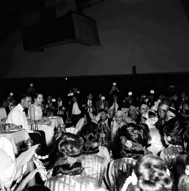 3 ส.ค 2500 ประกาศรางวัลตุ๊กตาทอง ครั้งแรก