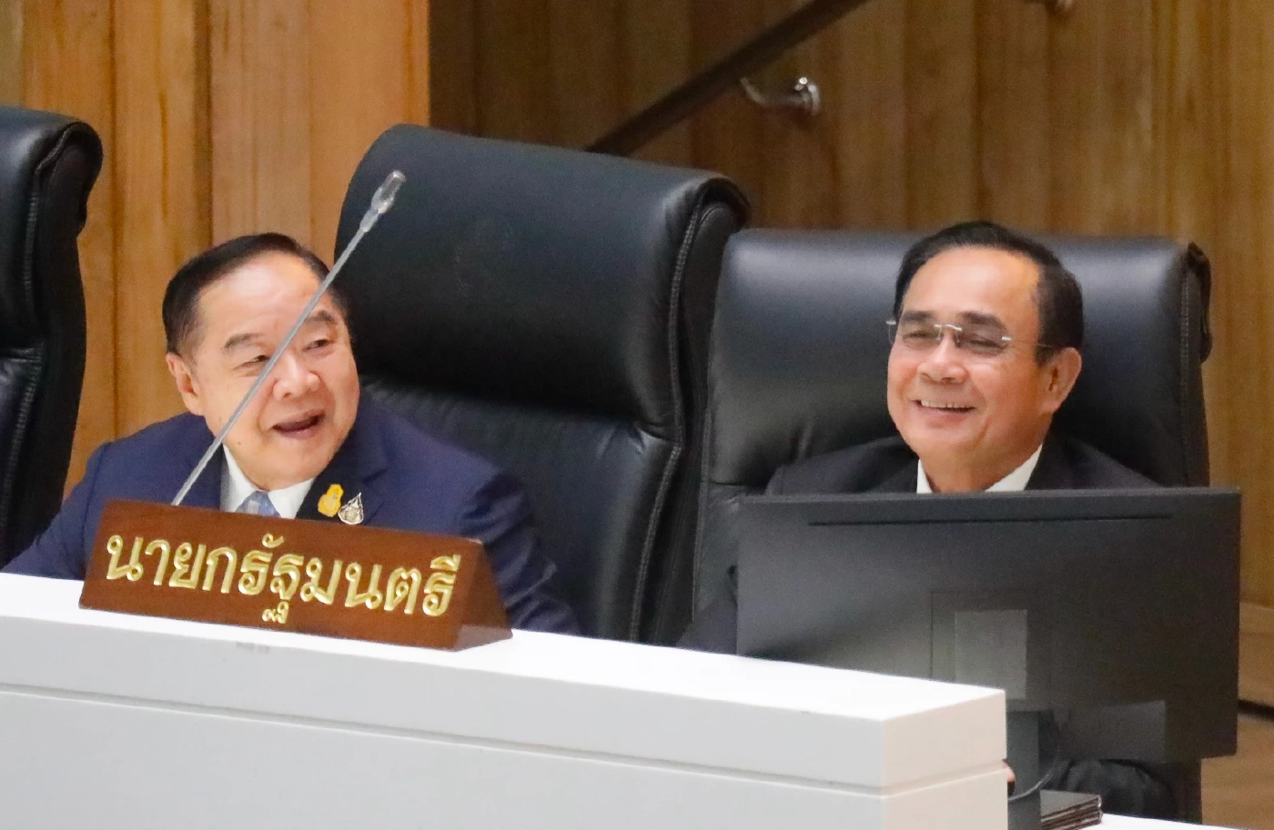 “จตุพร - ทนายนกเขา" ยันเดินหน้าจัดม็อบ แม้ "บิ๊กตู่" ต้องหยุดปฏิบัติหน้าที่