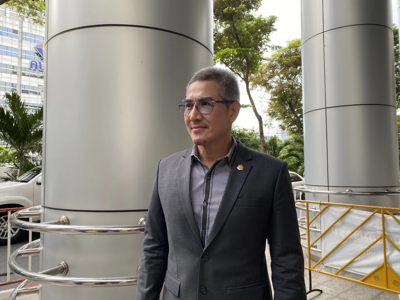 นายเมธี อมรวุฒิกุล อดีตนักแสดงชื่อดัง และอดีตแนวร่วม นปช. 