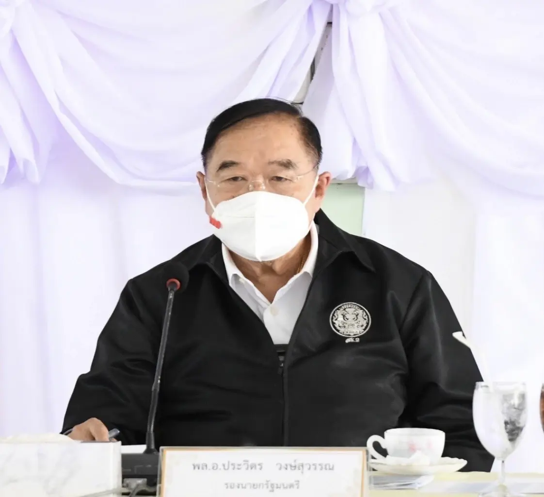 พลเอก ประวิตร วงษ์สุวรรณ รองนายกรัฐมนตรี 