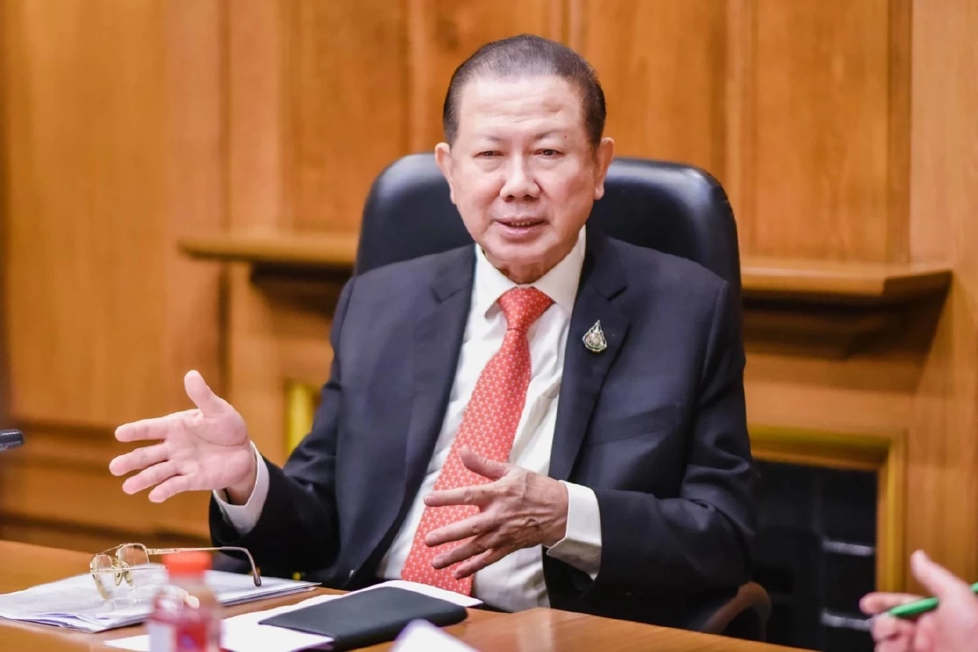 สนั่น อังอุบลกุล ประธานสภาหอการค้าแห่งประเทศไทย