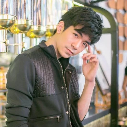 เกิดอะไรขึ้น!นักร้องหนุ่ม “ต้อล AF” ลบภาพเกลี้ยงไอจี อันฟอลโล่ทุกคน