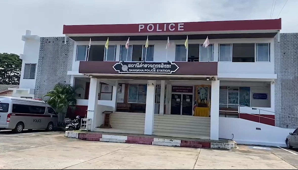 มอบตัวแล้ว คนขับรถกระบะชนเด็ก 7 ขวบเสียชีวิต ขณะข้ามถนน ตร.เตรียมแจ้งข้อหา