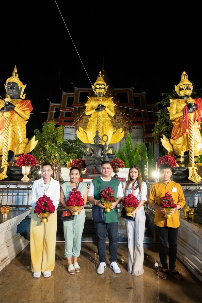 ซูมเลขเด็ด!! ลาล่า-ธัญญ่า-แคนดี้ นำทีมมูเตลู ขอพร แก้บนท้าวเวสสุวรรณ