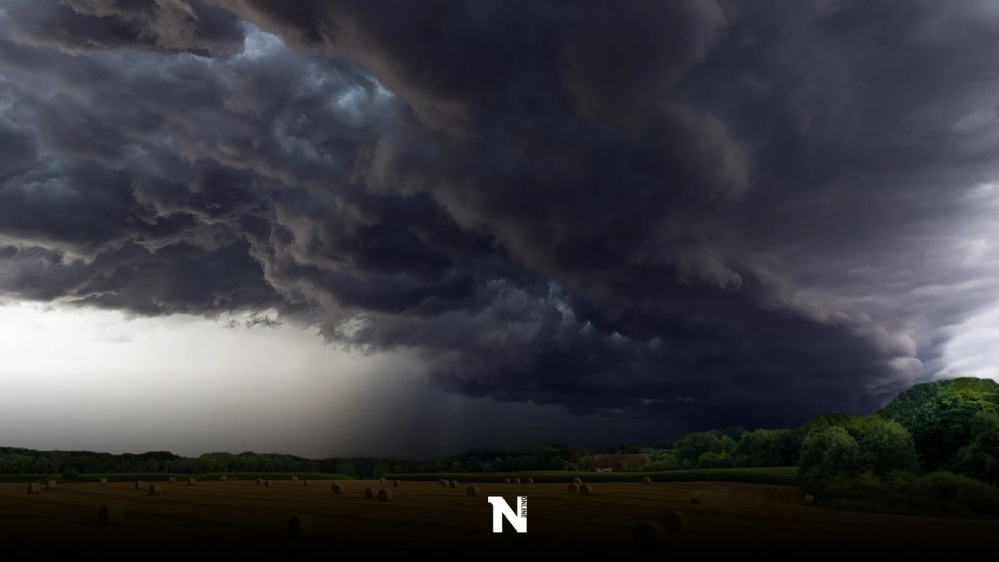 "กรมอุตุฯ" ประกาศเตือนครั้งสุดท้าย  "พายุมู่หลาน" 15 จว. ฝนตกหนักถึงหนักมาก