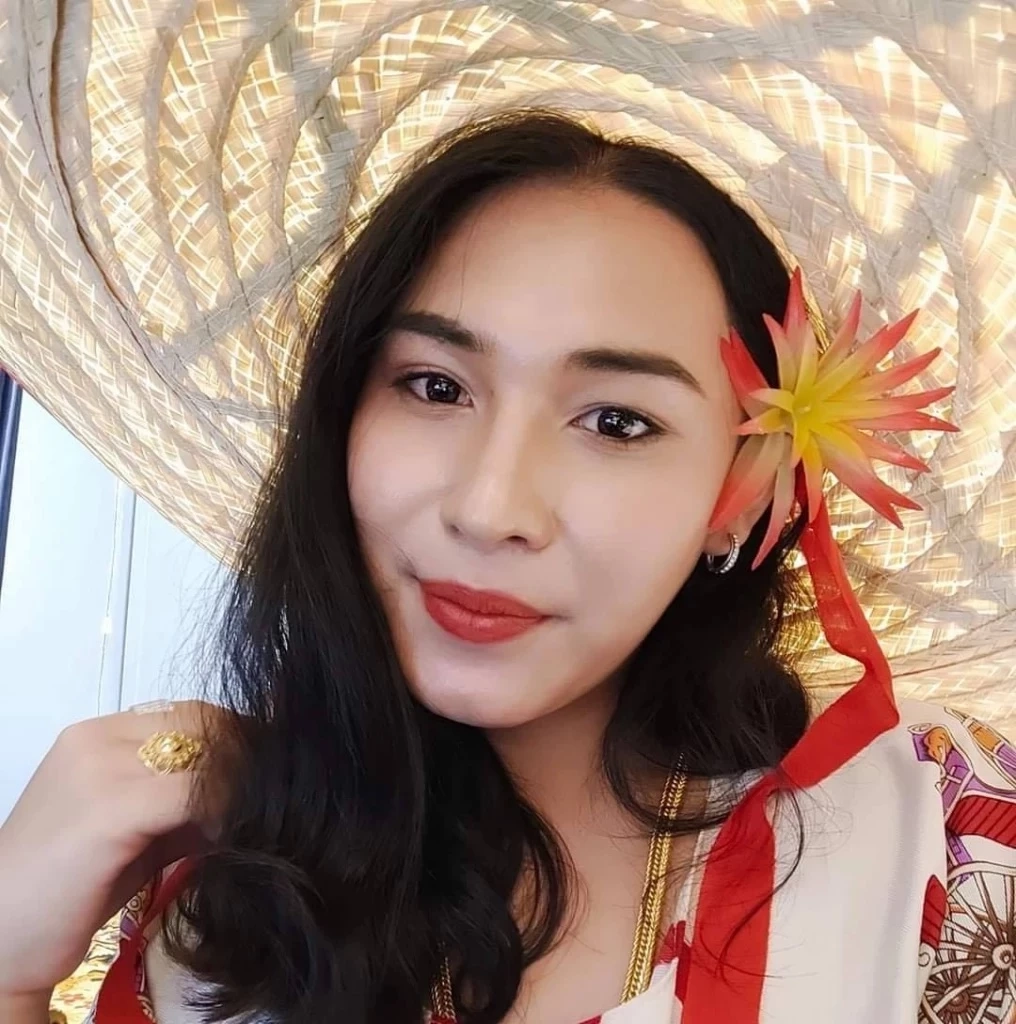 เลขเด็ดงวดนี้ 1/9/65 เจ๊ฟองเบียร์ ปล่อยให้ตามนัด ใบนี้แท้ 100% เจ๊มั่นใจมาก