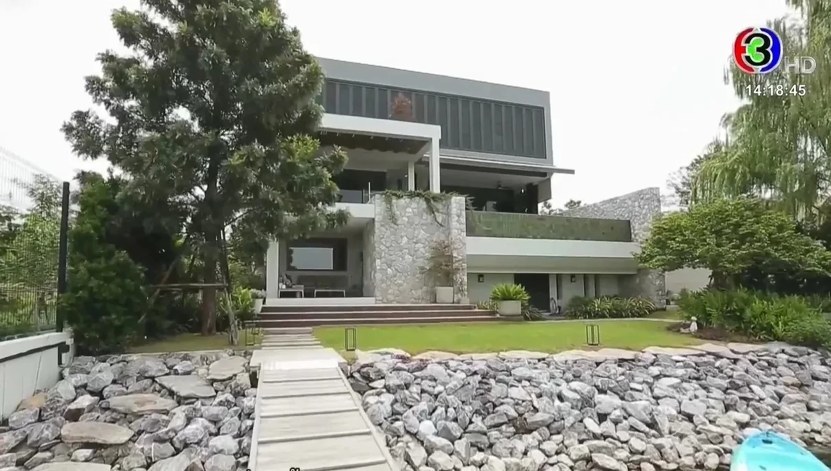 เผยโฉม!! สาวผู้ครอบครองหัวใจ “ก้อง สหรัถ” คบหามานานถึง 30 ปี