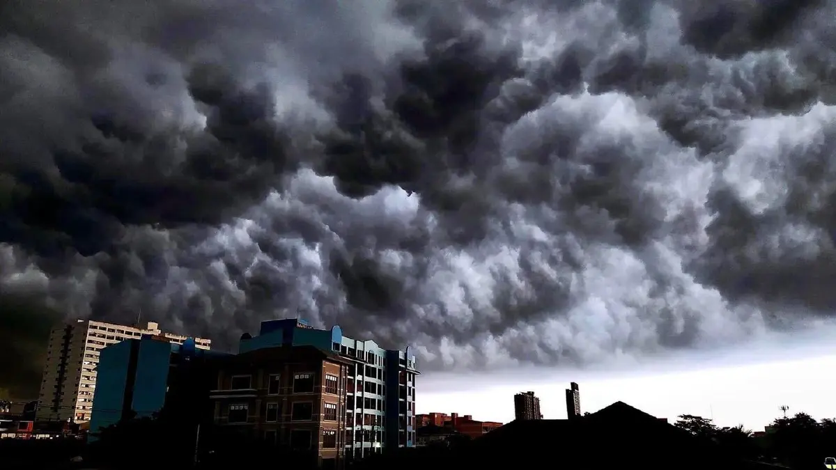 อุตุฯ แจง กลุ่มเมฆฝนดำทะมึนปกคลุมกทม.-ปริมณฑล เมื่อช่วงเช้า