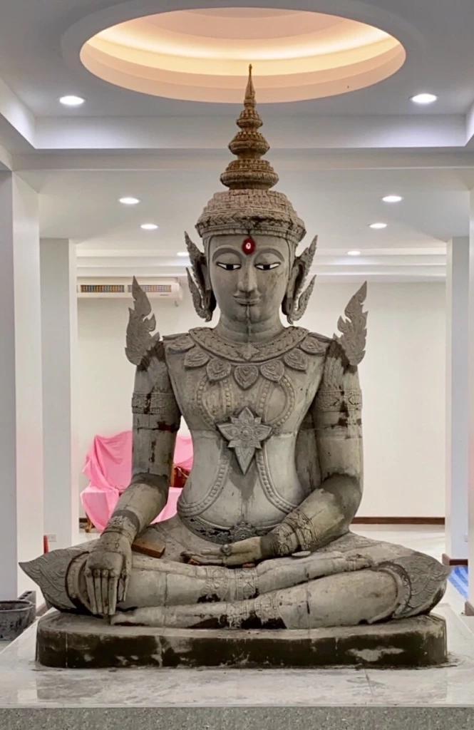 วัดท่าอิฐ ฉะเชิงเทรา ทำพิธีหล่อสมเด็จองค์ปฐมปางทรงเครื่ององค์จักรพรรดิ