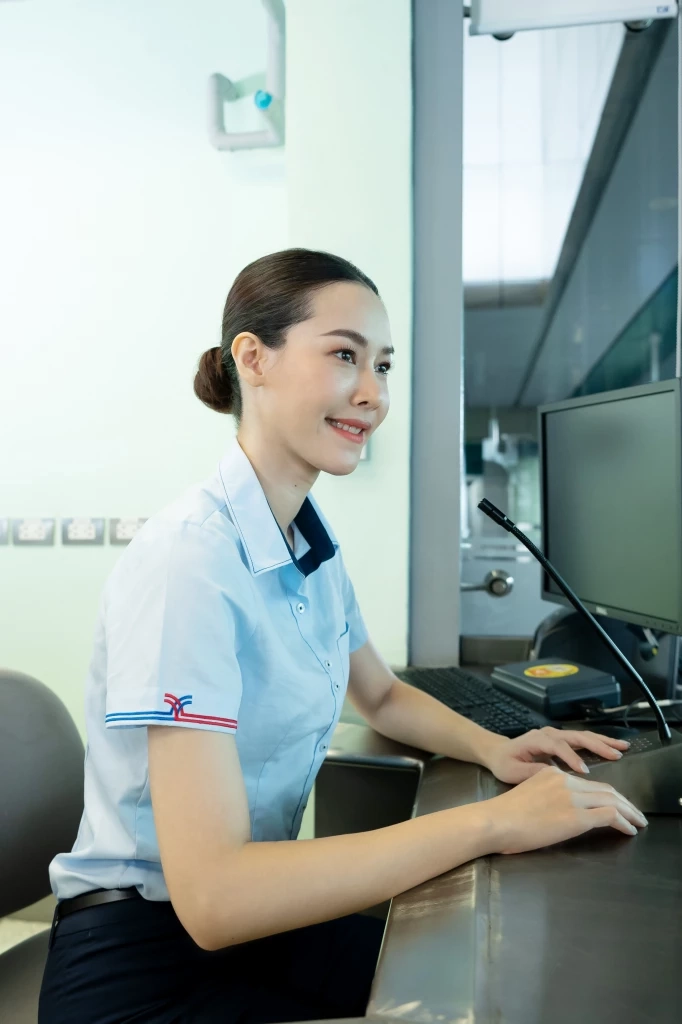 BTS เปิดตัวยูนิฟอร์มใหม่ “Smart Modern Look” เส้นใยลดโลกร้อน