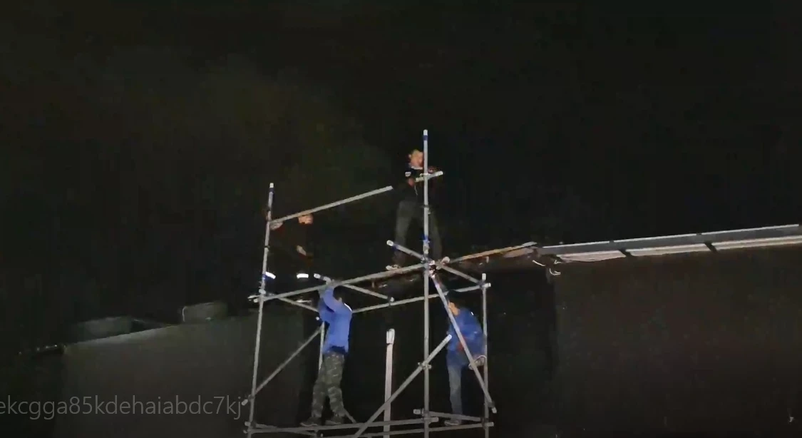 พวงหรีดปริศนา โผล่หน้าผับมรณะ ไว้อาลัยเจ้าของ “Mountain B”