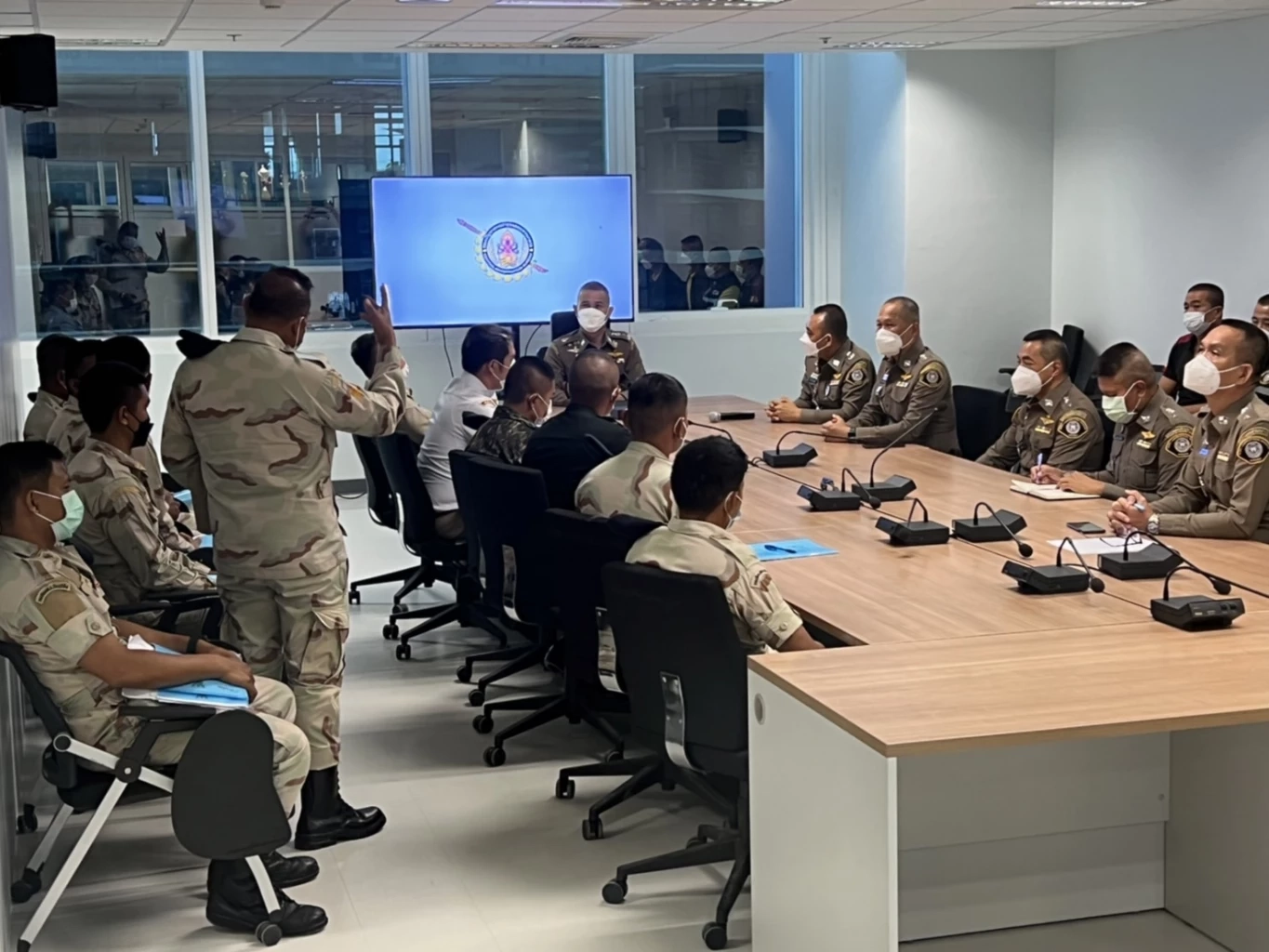 ตร.ปปป. ฟัน 2 ปลัดสุรินทร์-อาสาฯ อุ้มรีดเงิน - ข่มขืนสาว