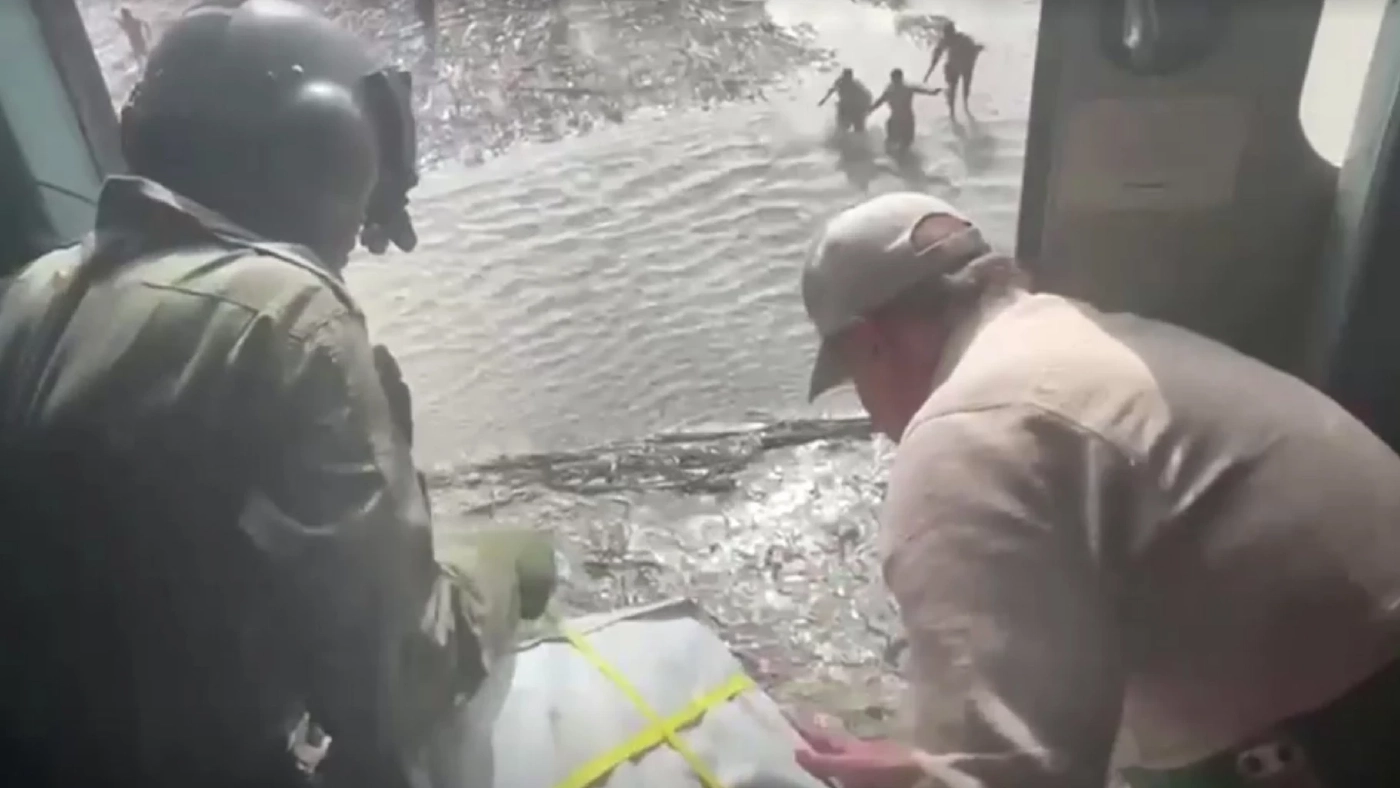 ปากีสถานน้ำท่วมหนัก บ้านเรือนพังเรียบ คร่าชีวิต 900 ราย