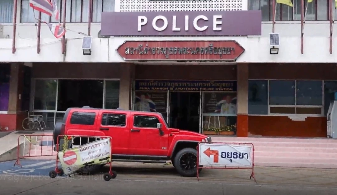 ยันดำเนินคดี “ศึกโรงน้ำแข็ง” ล่าสุดพบนามบัตรเป็น “คณะที่ปรึกษารัฐมนตรี”