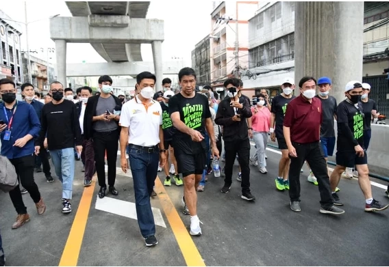 นายชัชชาติ สิทธิพันธุ์ ผู้ว่าฯ กทม.