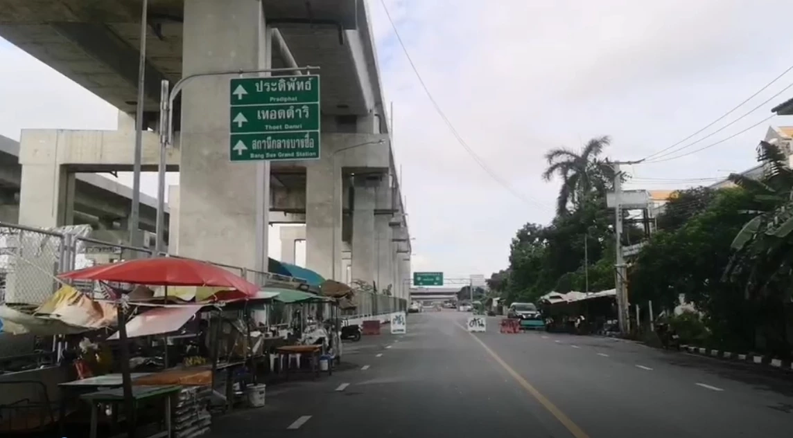 เปิดภาพ “อุโมงค์บางซื่อ” เสร็จเกือบ 2 ปี ไม่เปิดใช้ น้ำท่วมขัง - ขยะเพียบ