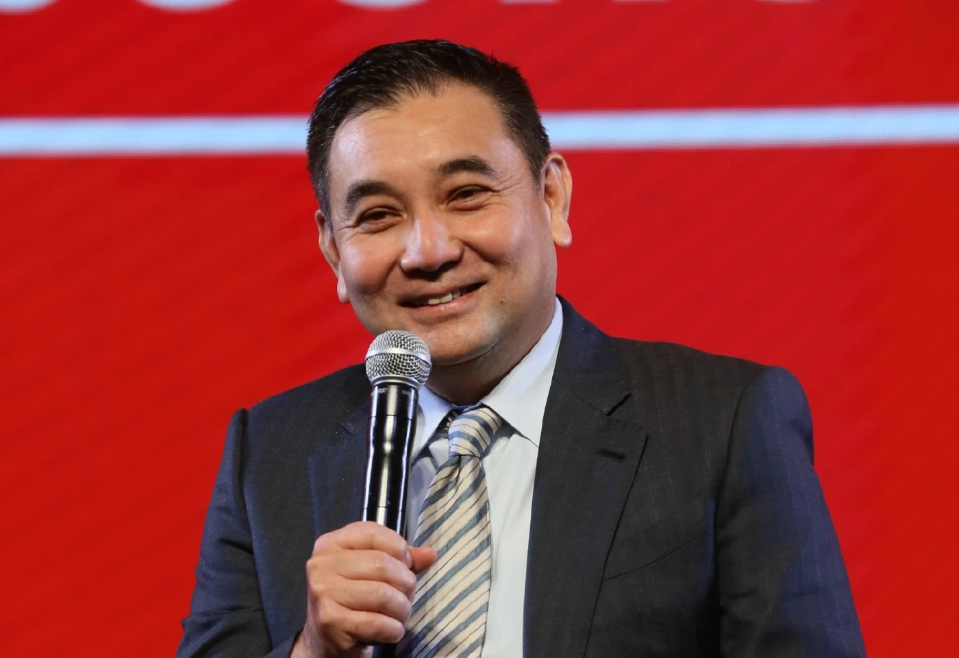 “สารัชถ์” ขึ้นแท่นเศรษฐีเบอร์ 1 แซงหน้า “เจ้าสัวธนินท์-เจ้าสัวเจริญ”