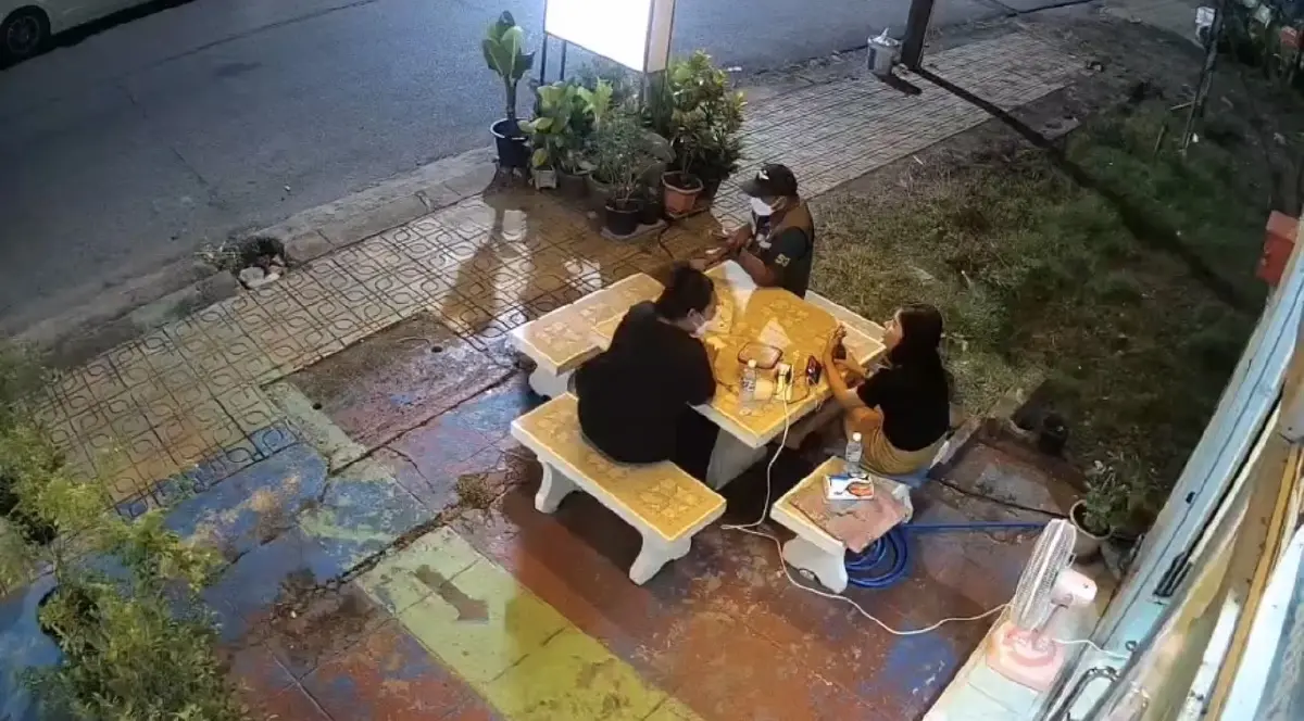 ตำรวจรีดส่วยร้านนวด อ้างไปเที่ยวกับภรรยา