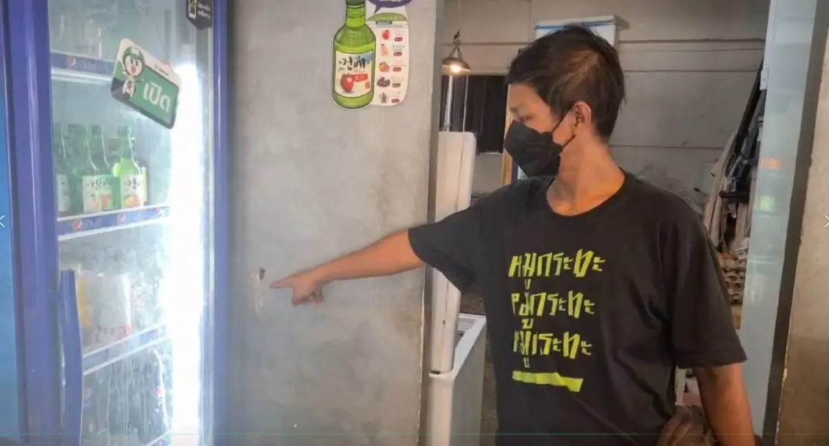 เจ้าของร้านหมูกระทะเล่านาทีหนุ่มเมายาคลั่งควงมีดฟันลูกค้า