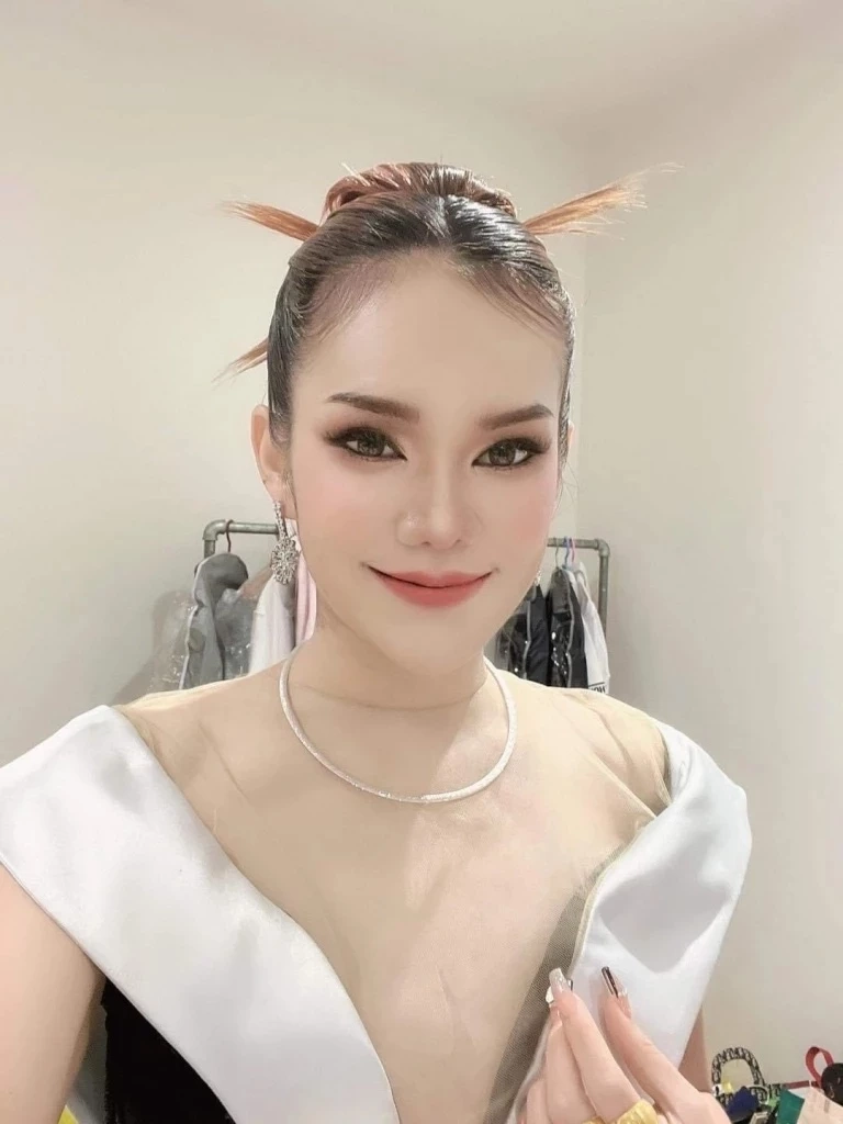 แห่ส่อง เลขธูปปู่ แม่น้ำหนึ่ง เลขเด็ดงวด 1/9/65 ปล่อยให้แล้วเลขเด่น 3 ตัวชัดๆ