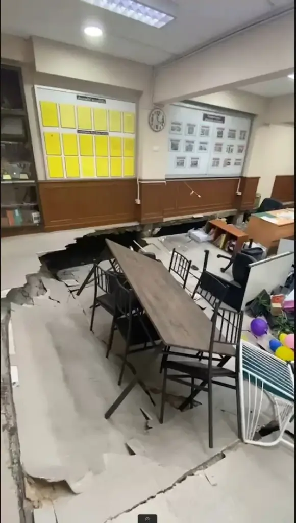 พื้นทรุด "โรงพัก-ดับเพลิงหัวหมาก" แค่ตื่นตระหนก แต่ยังบริการปชช.ต่อเนื่อง