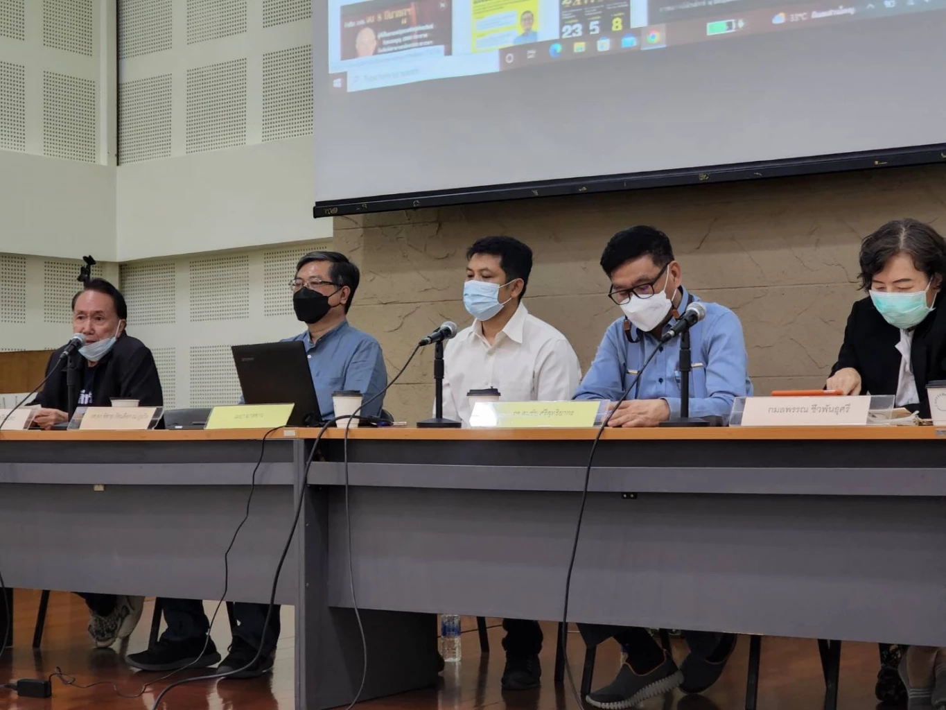 2 ทางเลือก 8 ปี"ประยุทธ์"-"ลาออก-ยุบสภา"คำตอบสุดท้ายการเมือง