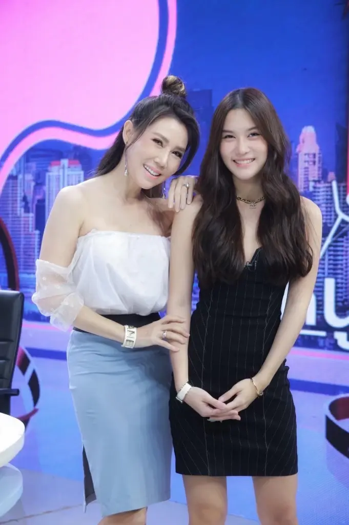 อดีตนางเอกดัง “ลูกษอน” เปิดตัวลูกสาว เผยเคล็ดลับเลี้ยงลูกด้วยตัวเลข