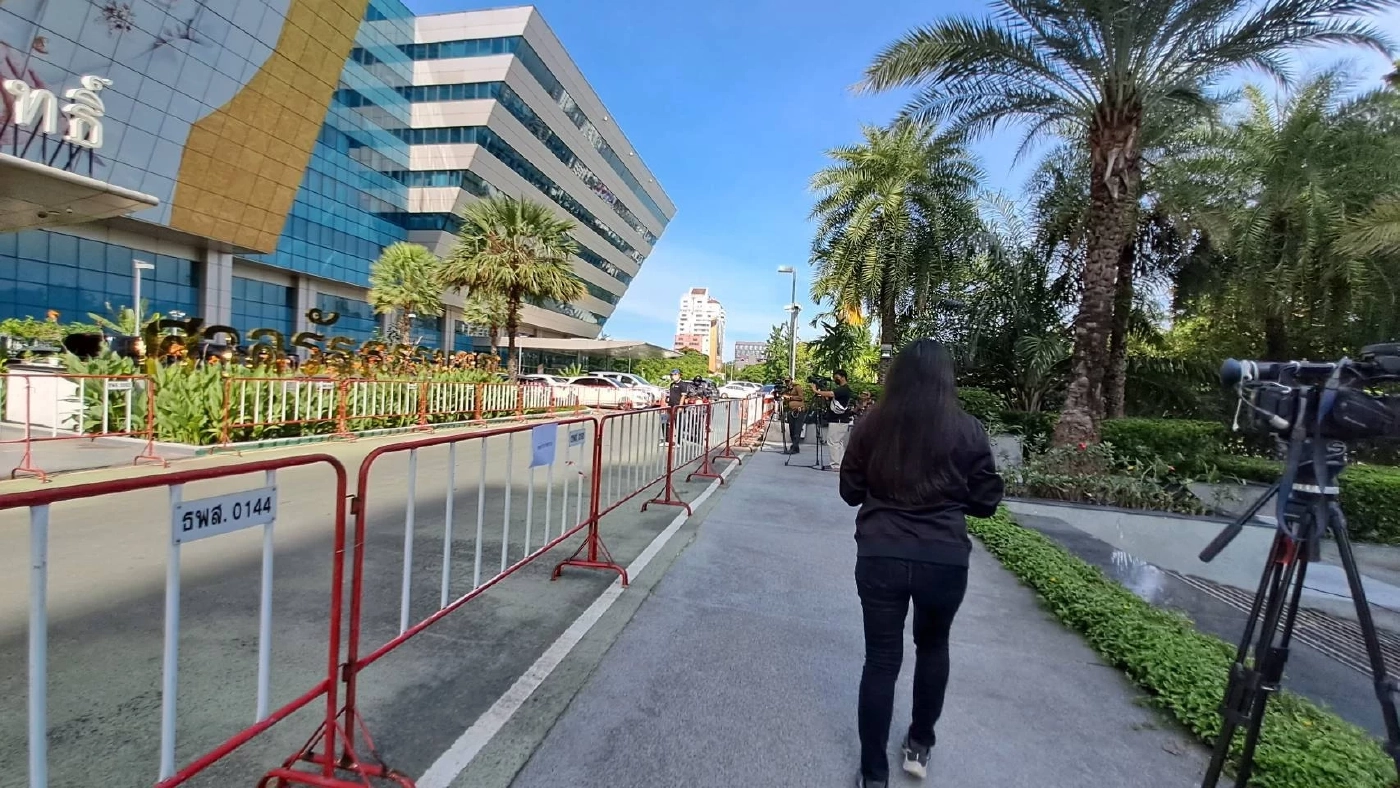 ตำรวจคุมเข้ม "ศาลรัฐธรรมนูญ" วันชี้ชะตา "8 ปีประยุทธ์"