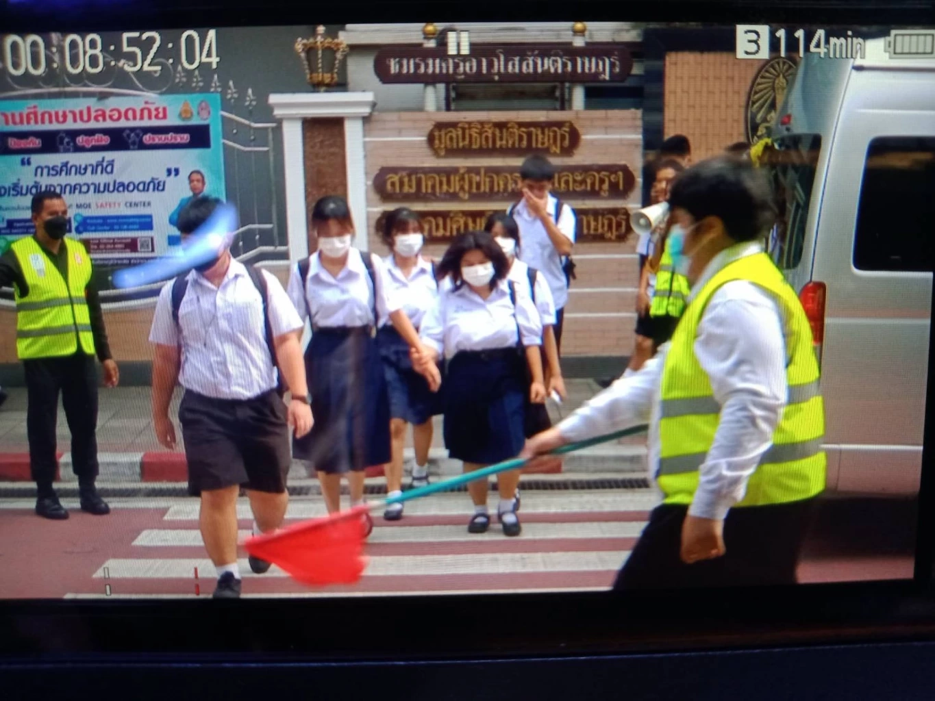 เปิดใจ นร.ม.5 เล่านาที นพ.ซิ่งเก๋งฝ่าธงแดงชนคาทางม้าลาย