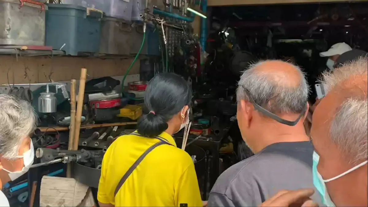 ครอบครัวสาวถูกหนุ่มแทงคอ ทำพิธีเชิญวิญญาณ