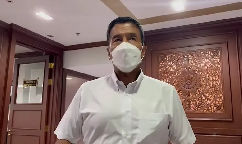  นายชัชชาติ สิทธิพันธุ์ ผู้ว่าราชการกรุงเทพมหานคร