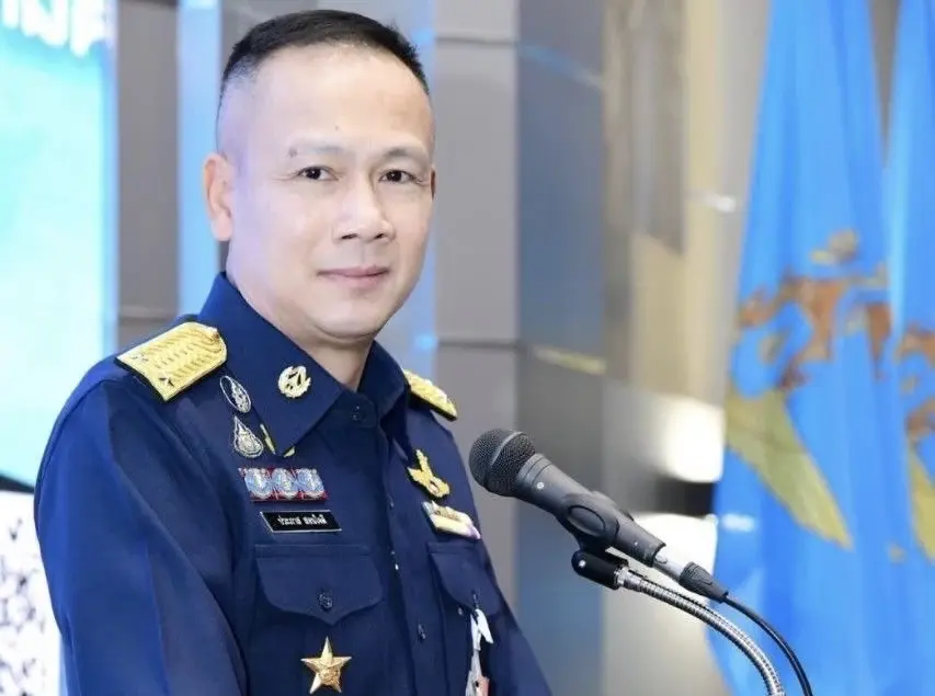 พลอากาศตรี ประภาส สอนใจดี โฆษกกองทัพอากาศ 