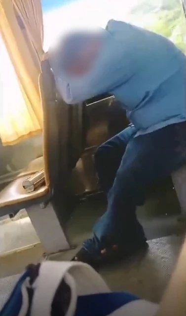 แม่ค้าสงสารกระเป๋ารถเมล์เมา บอกไม่ใช่คนเกเร วอนต้นสังกัดอย่าไล่ออก