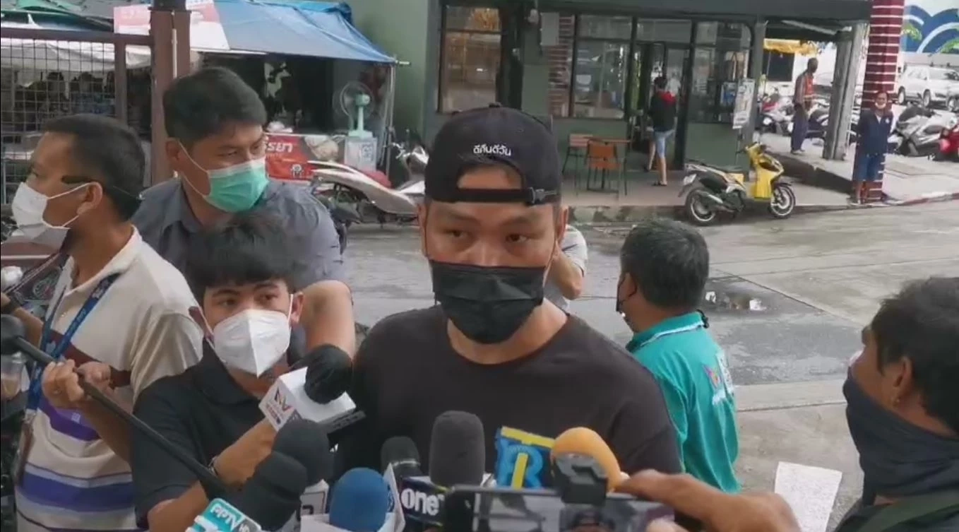 นายธนาดิสัย สมพงษ์ หรือ แม็ค อนุสาวรีย์