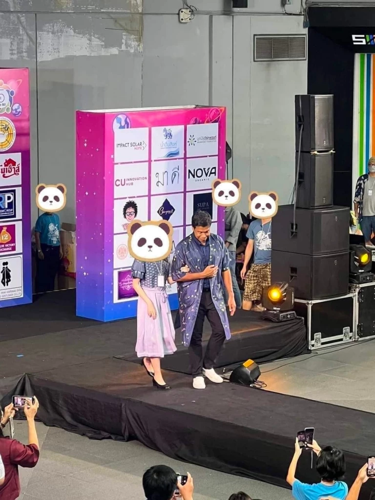 ศรีสุวรรณโพสต์เรียกทัวร์ ภาพ "ชัชชาติ" เดินแบบ ตั้งคำถามมันใช่หน้าที่เหรอ?