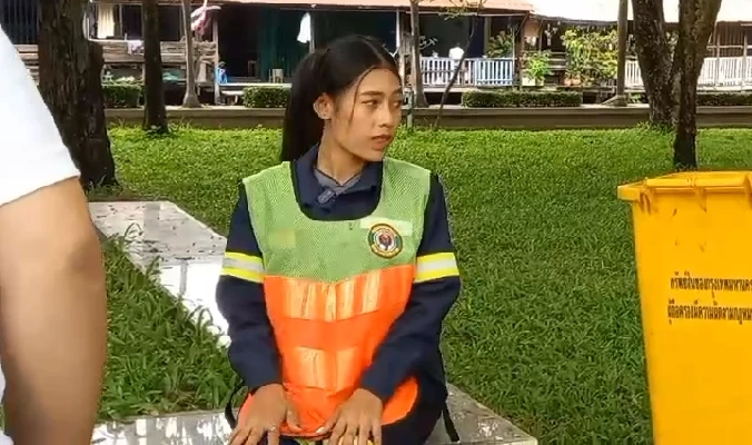 สาวพนักงานกวาดถนนคนดัง TikTok เปิดใจทำไมต้องตอบฟาด (มีคลิป)