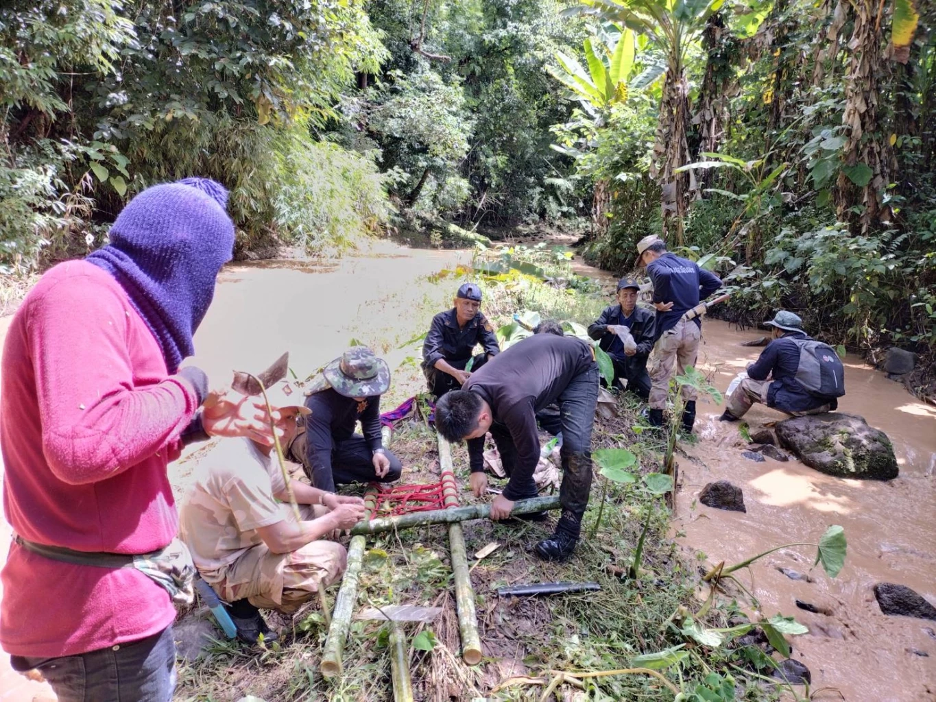 พบแล้ว!ตาวัย 74 ออกเก็บเห็ดป่าและหลงป่าที่ภูเรือ 4 วัน สภาพอิดโรย