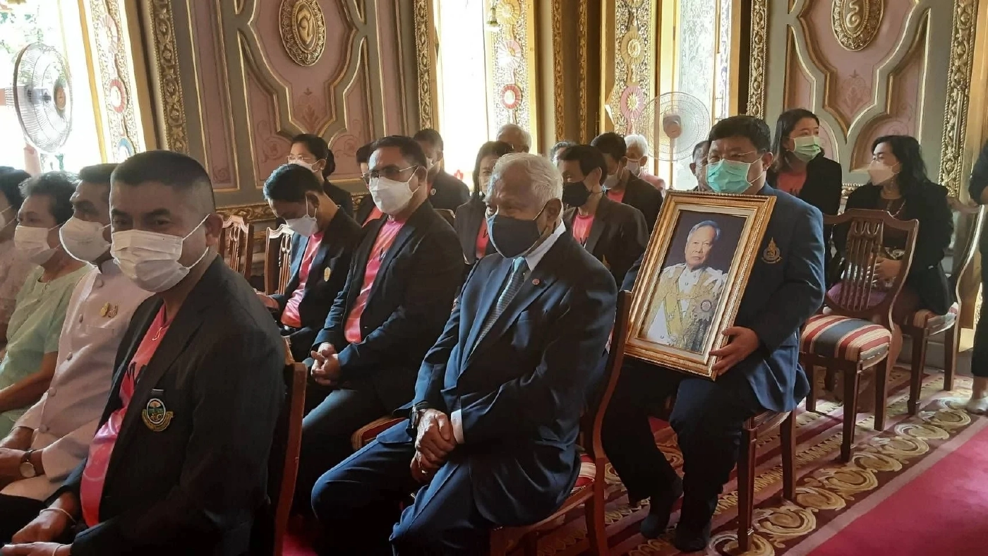 "พาป๋ากลับบ้าน" บุคคลสำคัญร่วมพิธีเชิญอัฐิ "พล.อ.เปรม" กลับถิ่นสงขลา