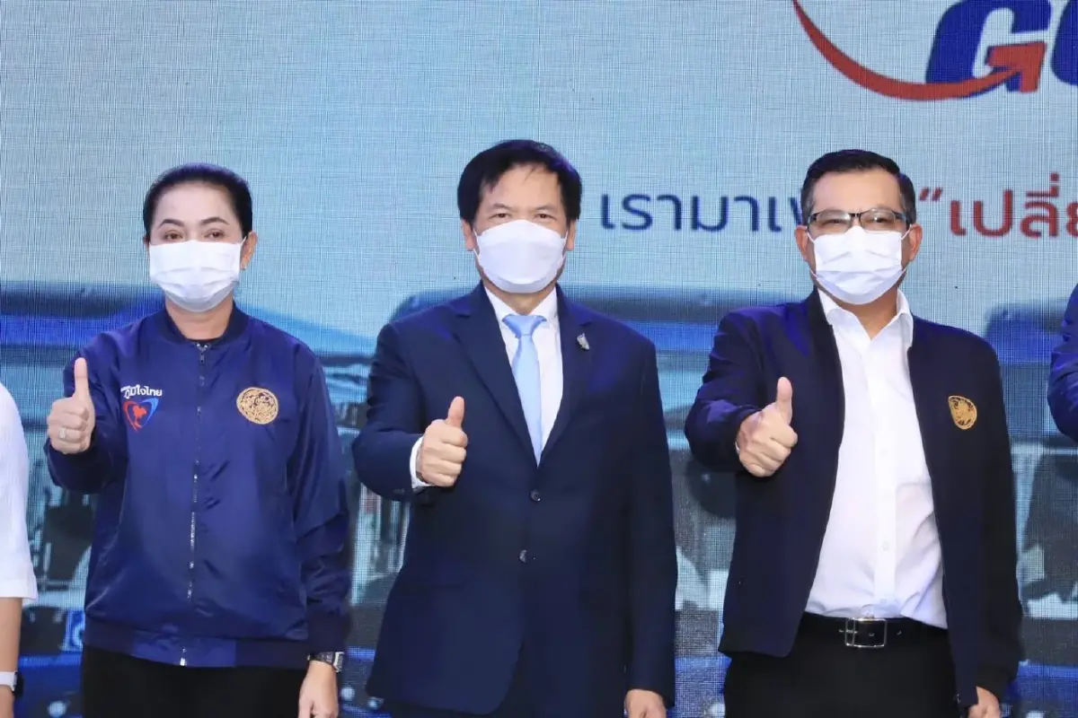 รมว.สุชาติ ส่ง เลขาสุเทพ ร่วมเปิดงานให้บริการรถไฟฟ้าสาย 8 เพิ่มการจ้างงาน สร้างรายได้สูงถึง 30,000 บาทต่อเดือน