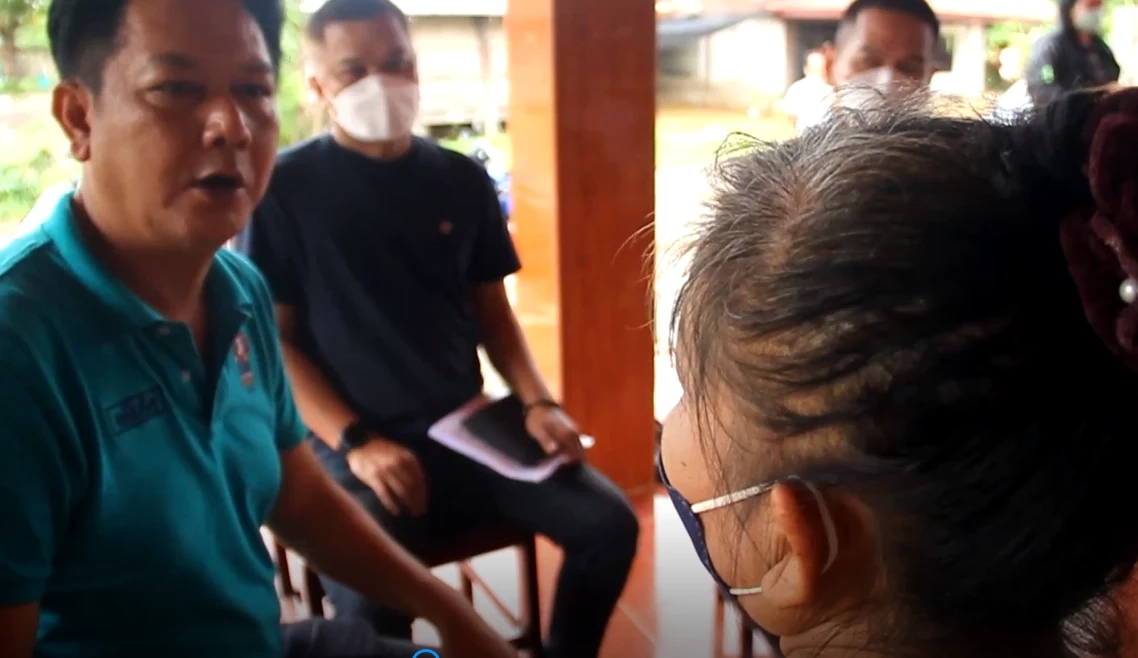 ตร.อุดรธานี จับกะเทยแสบแอ๊บสาว ข่มขืน ป.4 ถ่ายภาพของลับและคลิปอนาจาร