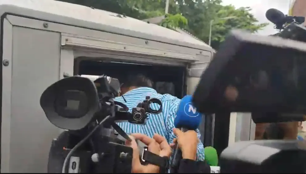 นายวิชาญ คล้ายเพรช อายุ 52 ปี ผู้แสดงตัวเป็นเจ้าของบ่อนย่านดินเเดง 