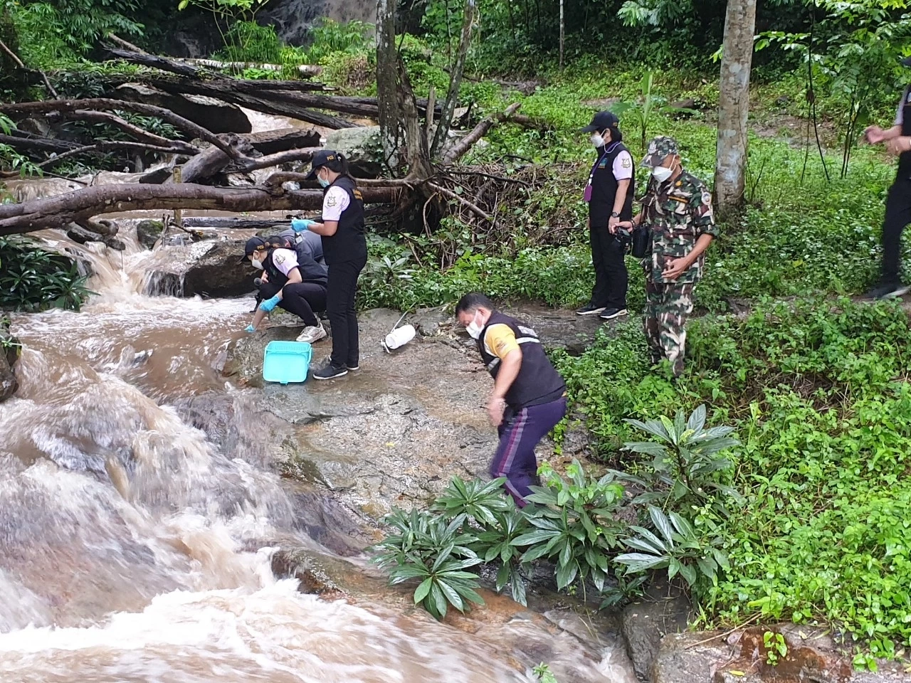 ทส.เช็คน้ำตกรับเสด็จ 7 วันทราบผล "อีโคไล - โคลิฟอร์ม"