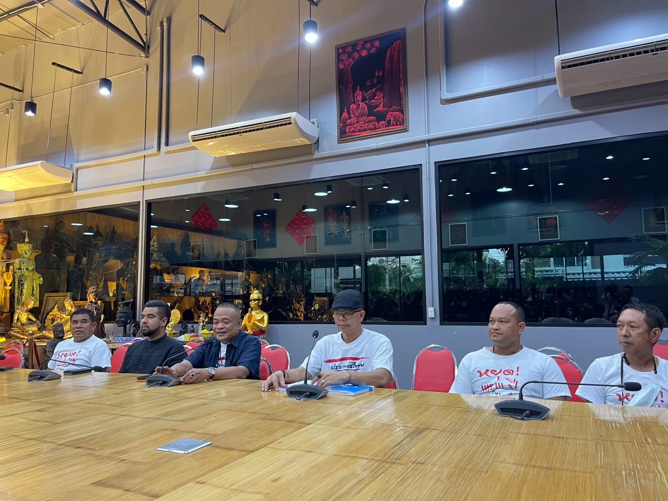 "ตู่-นกเขา"เชื่อ 3ป.แตกไม่จริงกอดคอเดินการเมืองต่อ-หวั่นยุบสภาลากอำนาจ