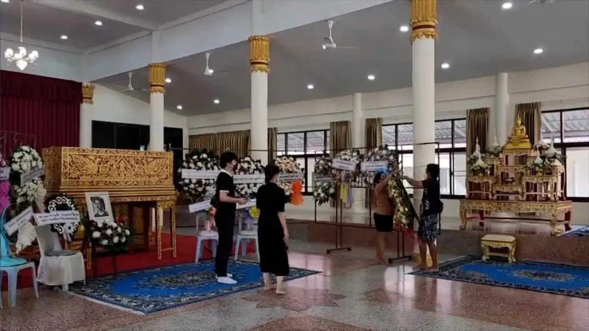 เตรียมประกอบพิธีบำเพ็ญกุศลศพ นศ.แพทย์ ปี 2