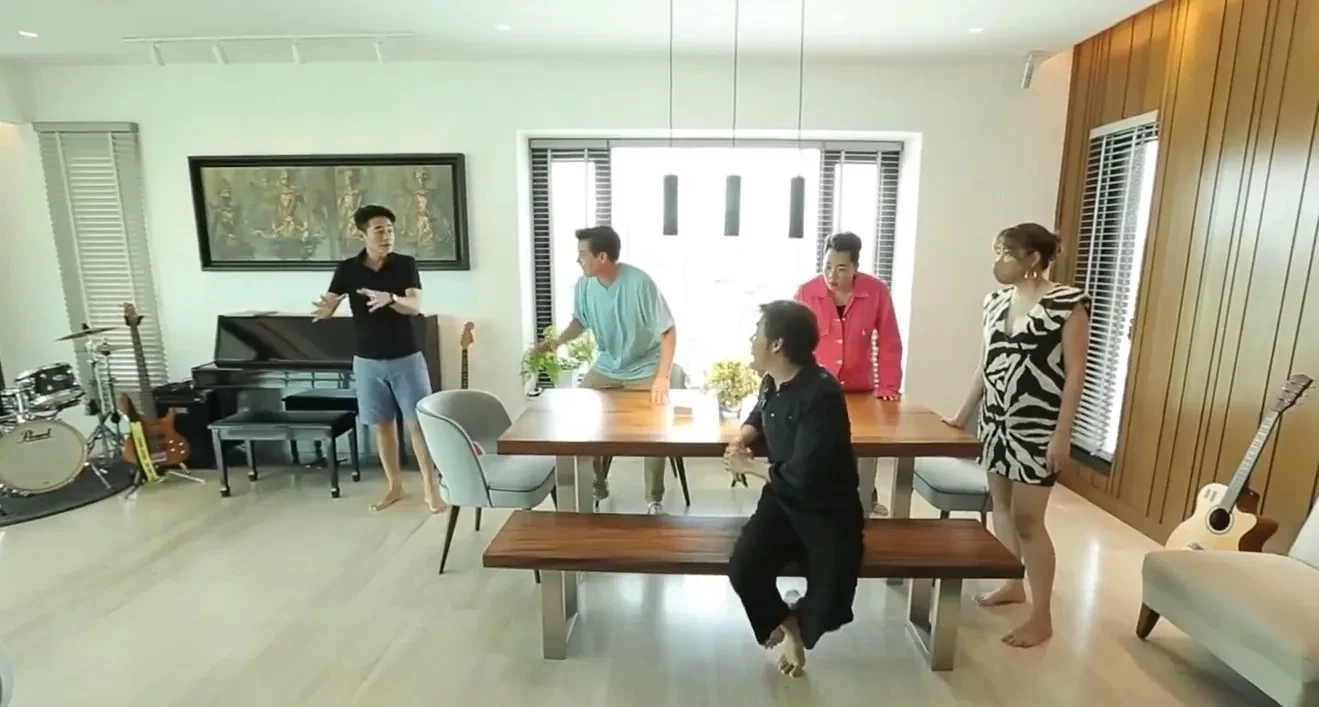 เผยโฉม!! สาวผู้ครอบครองหัวใจ “ก้อง สหรัถ” คบหามานานถึง 30 ปี