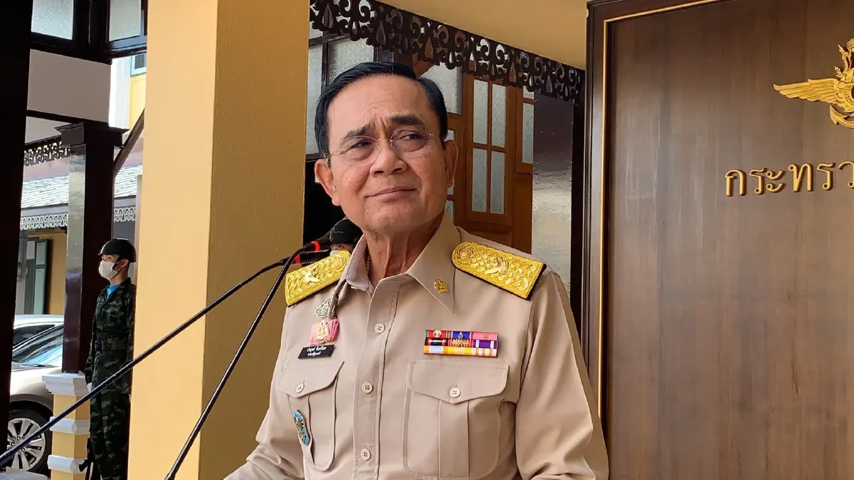 นายกรัฐมนตรี​ ย้ำ​ปมวาระ 8 ปีเป็นเรื่องของศาล ปัดตามรอย'ป๋าเปรม'
