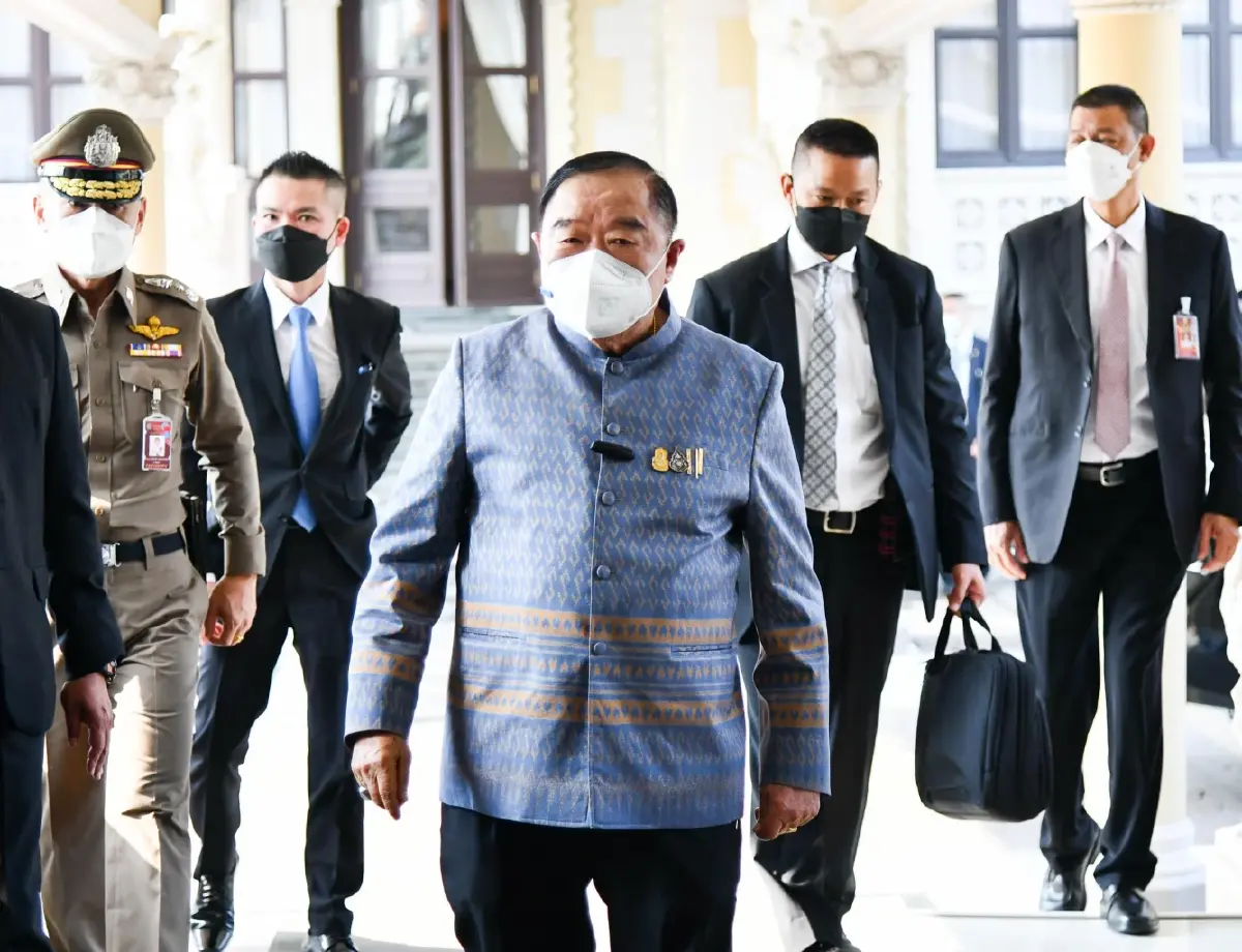 "วราวุธ" ย้ำ ครม. ทำงานไร้ปัญหา แม้"พลเอกประยุทธ์"หยุดปฏิบัติหน้าที่